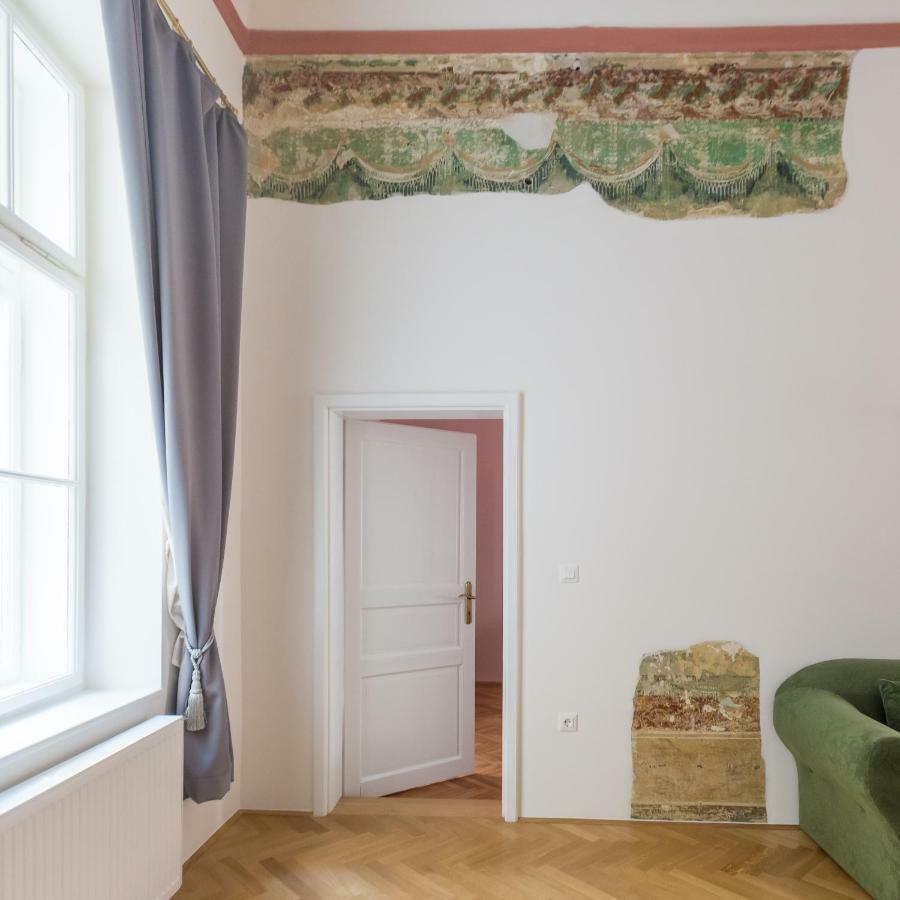 Barbo Palace And Appartement *